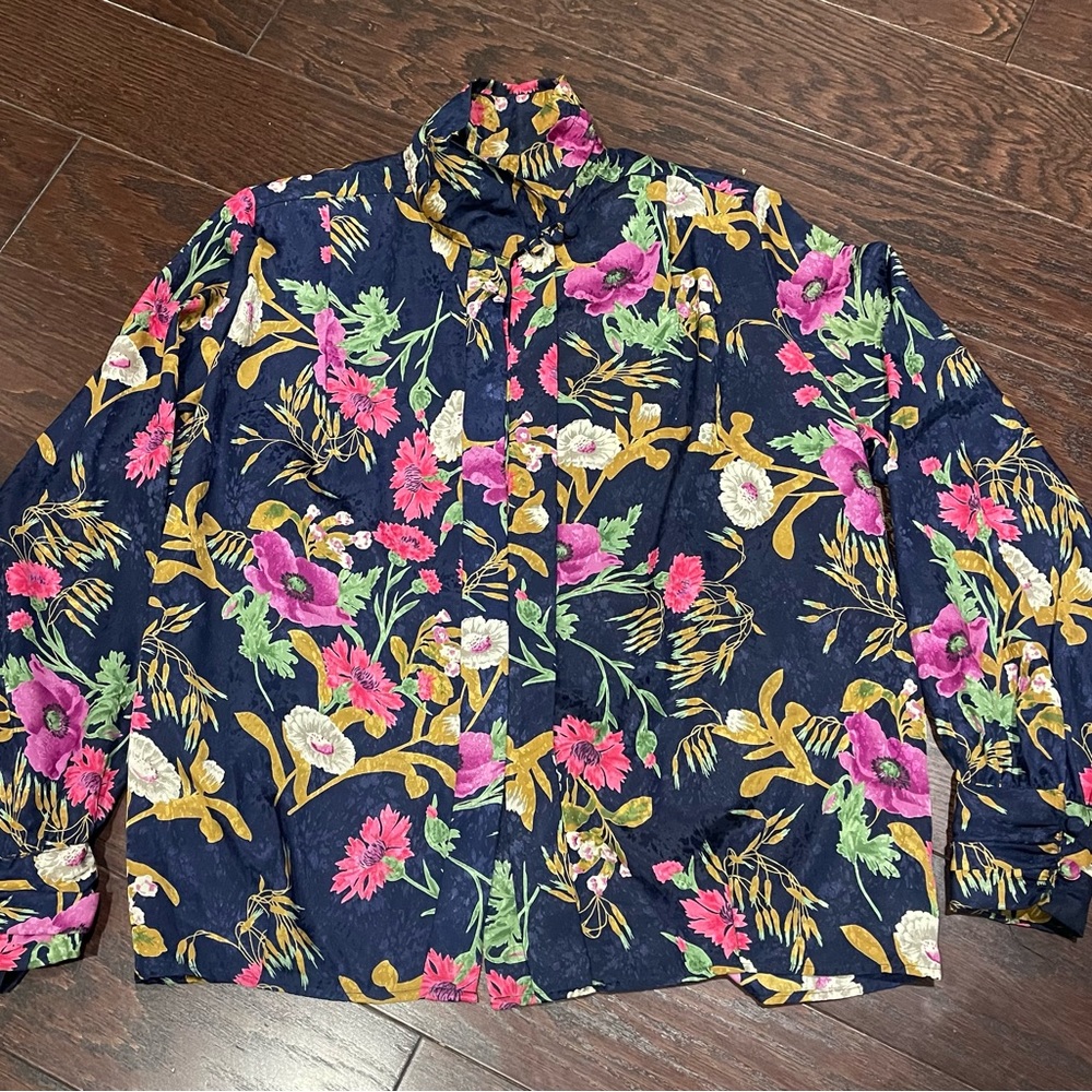 Camille Claudel Satiny Silky Blouse Floral Career High Neck Size 12 Vintage